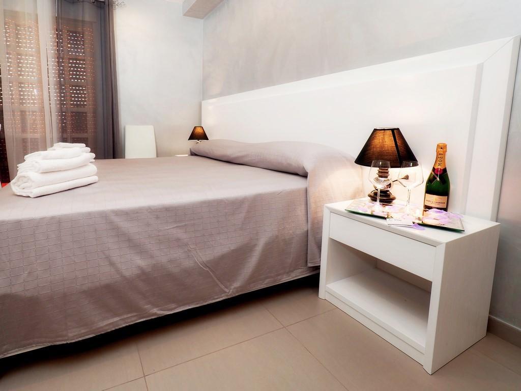 Residenza La Torre Bed & Breakfast Tropea Exterior photo