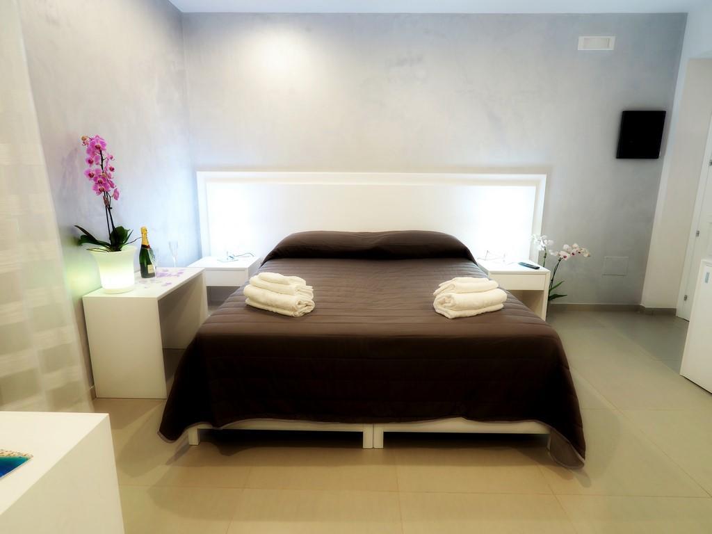 Residenza La Torre Bed & Breakfast Tropea Exterior photo